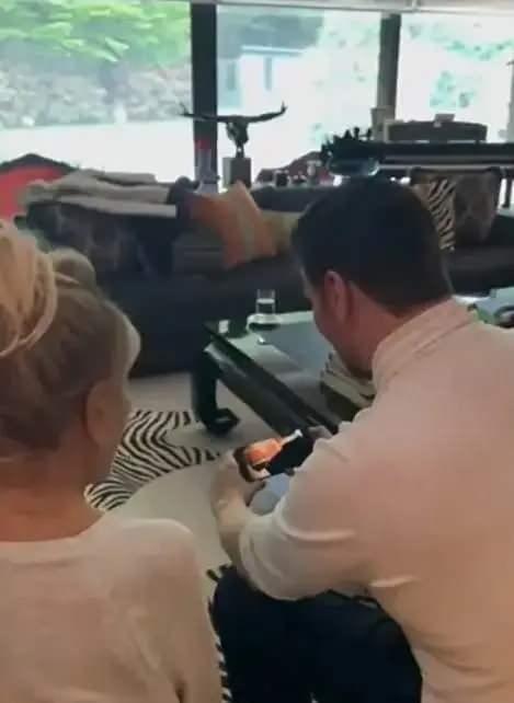Ajda Pekkan'dan Sinan Akçıl Övgüsü: A Milli Takım Marşı Hakkında Duygusal Anlar Yaşandı