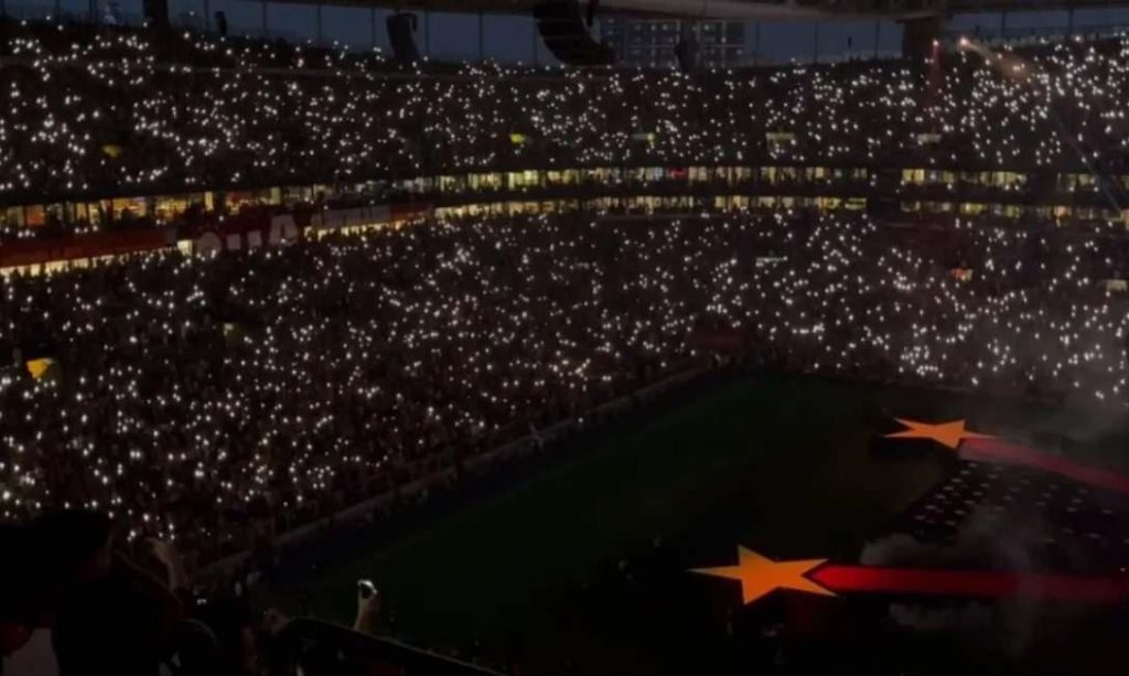 Barış Alper Yılmaz'ın Horon Şovu Rams Park'ı Salladı: Galatasaray Şampiyonluk Kutlaması Tarihine Geçti