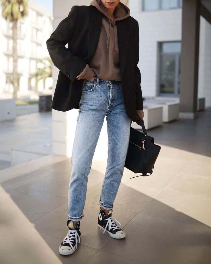 Blazer Ceketten Eteklere: Sweatshirt Kombinlerinde Stil İpuçları ve Öneriler