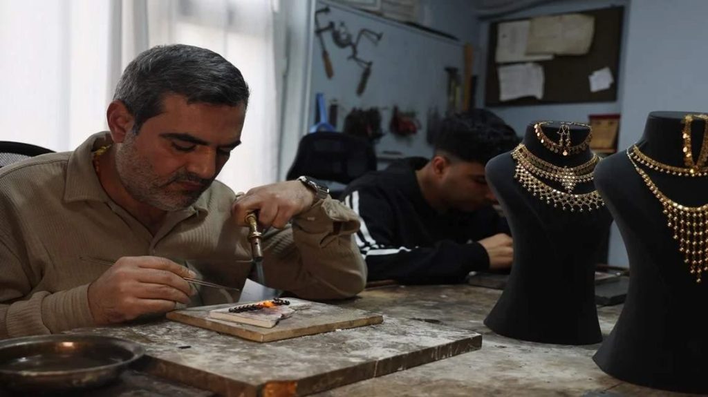 Diyarbakır Kişnişli Kolye: Coğrafi İşaret Tescili Aldı, Ancak Zanaat Yok Oluş Tehlikesiyle Karşı Karşıya