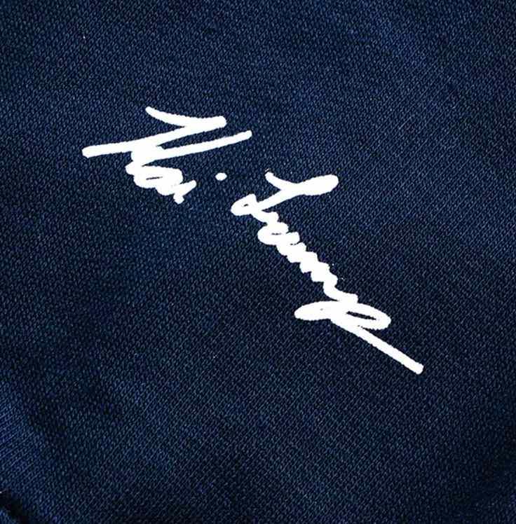 Donald Trump: Kai Trump'ın Beyaz Saray'da Çekilen 'KT' Logolu Sweatshirt Koleksiyonuyla