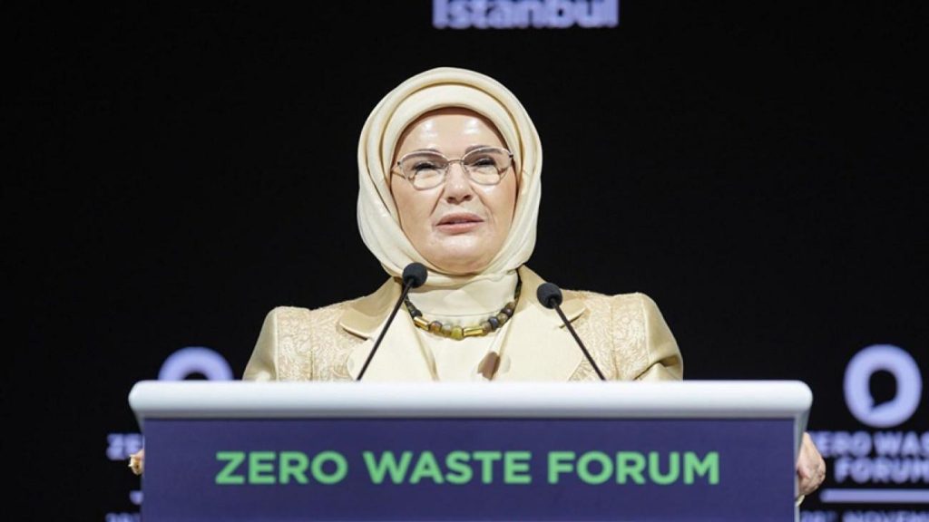 Emine Erdoğan’dan Yüksek Düzeyli Panelde Gıda İsrafı Uyarısı: ‘Bu Bir Beşeriyet Meselesi’