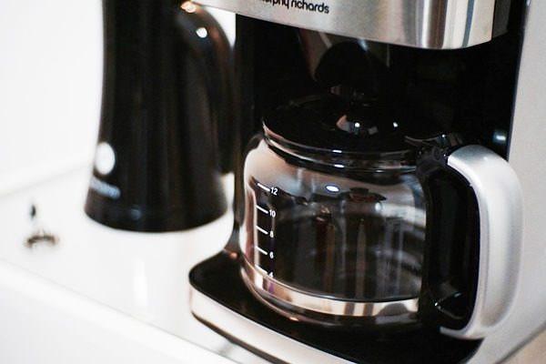 Kahve Makinesi Hijyeni: Filtre Kahve Makineleri Nasıl Temizlenmeli ve Bakımı Nasıl Yapılmalı?