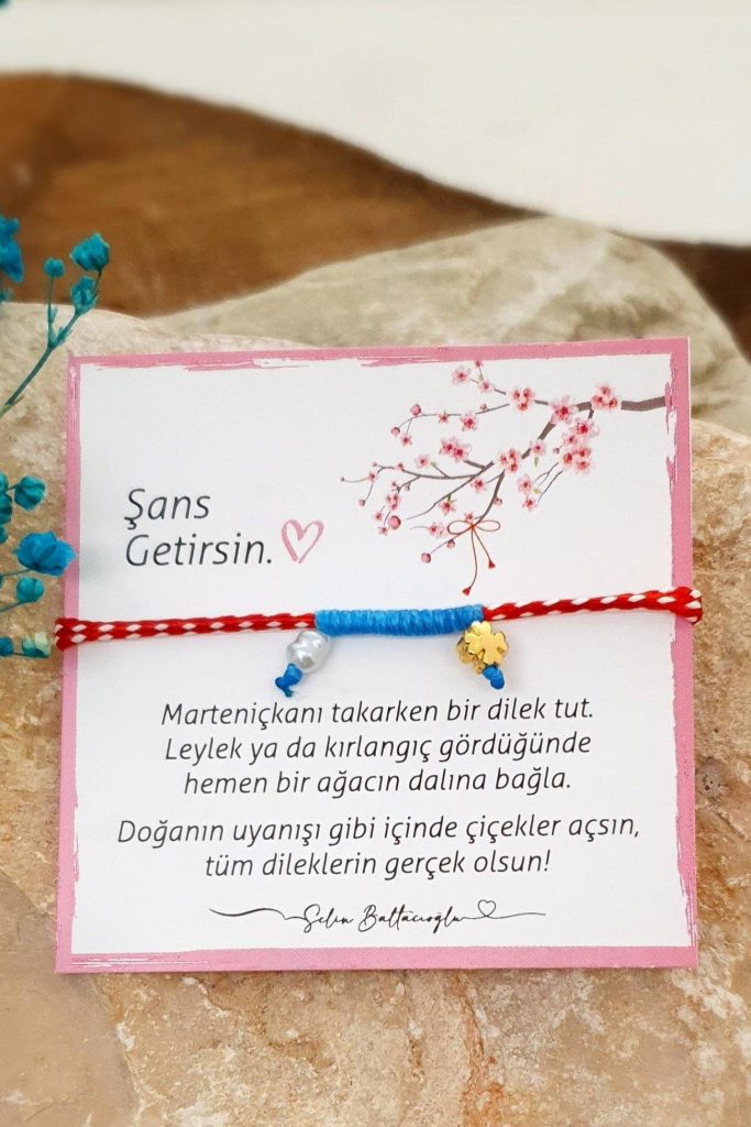 Marteniçka Bileklik Nedir? Balkan Kültüründe Baharın ve Umudun Sembolü