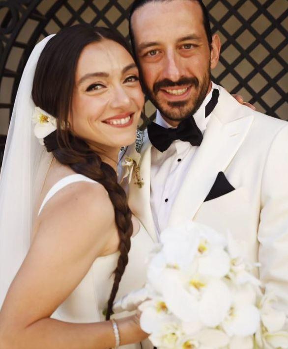 Merve Dizdar'ın Sürpriz Nikah Gelinliği: Nihan Peker Tasarımı ve Aksesuar Kombinasyonu