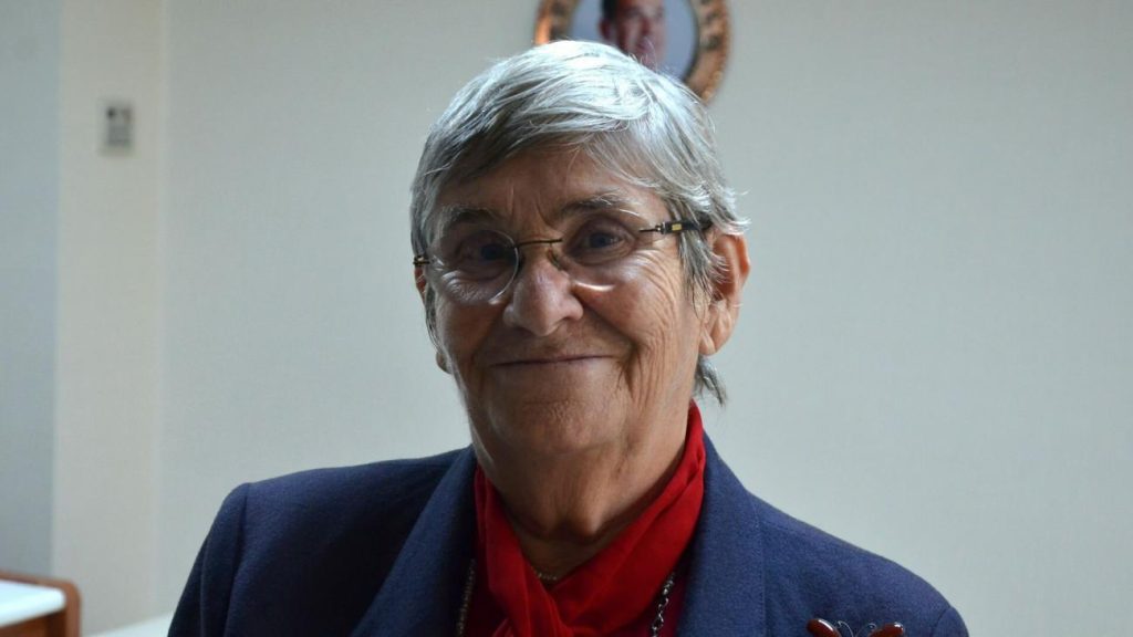 Prof. Dr. Canan Karatay'dan Ayak ve Cilt Mantarına Doğal Yaklaşım Önerileri