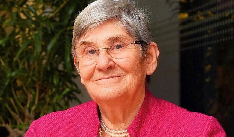 Prof. Dr. Canan Karatay'dan Geçmeyen Öksürük Krizlerine Yönelik Doğal Yaklaşımlar