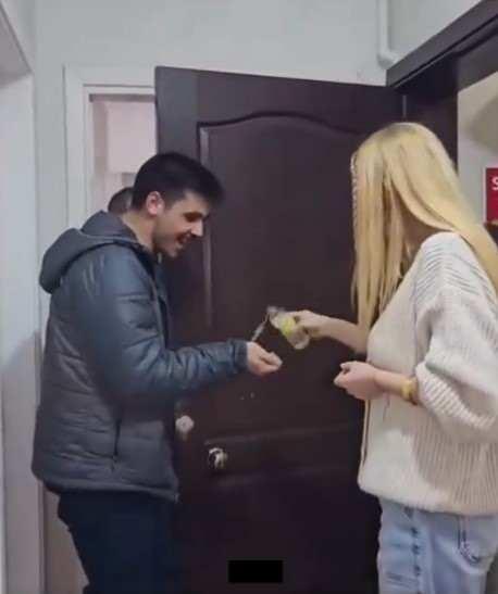 Ramazan'da Gönül Sofrası: Zeynep Öğretmen, Özel Eğitim Öğrencilerine Sıcak Bir İftar Düzenledi