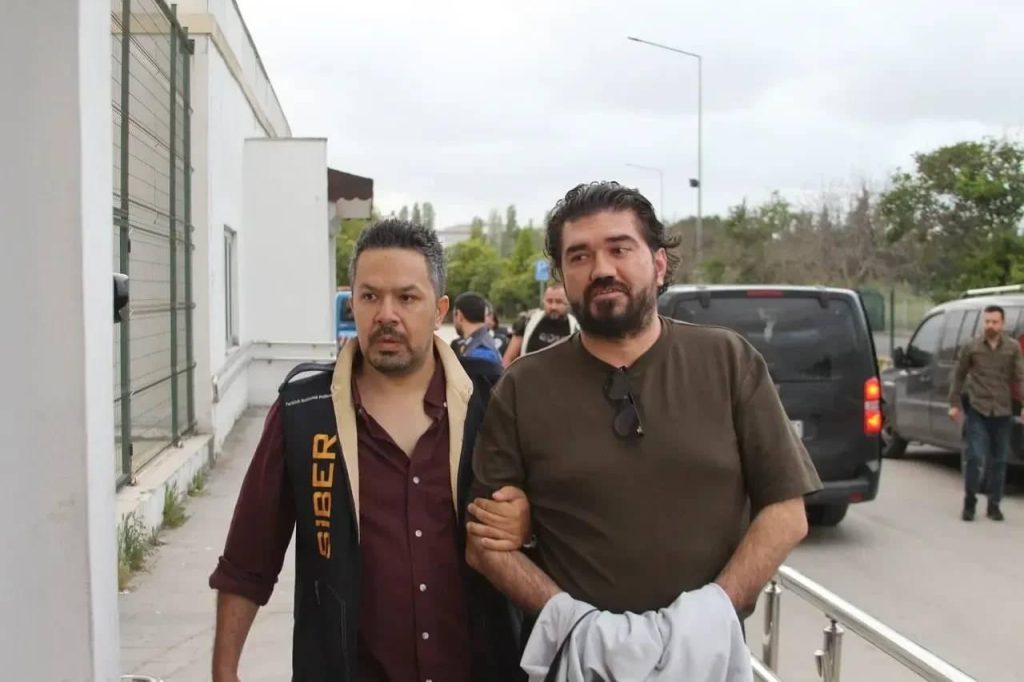 Rasim Ozan Kütahyalı ve Eski Eşi Nagehan Alçı'dan Adana Operasyonu Ortasında Çatışmalı İfadeler