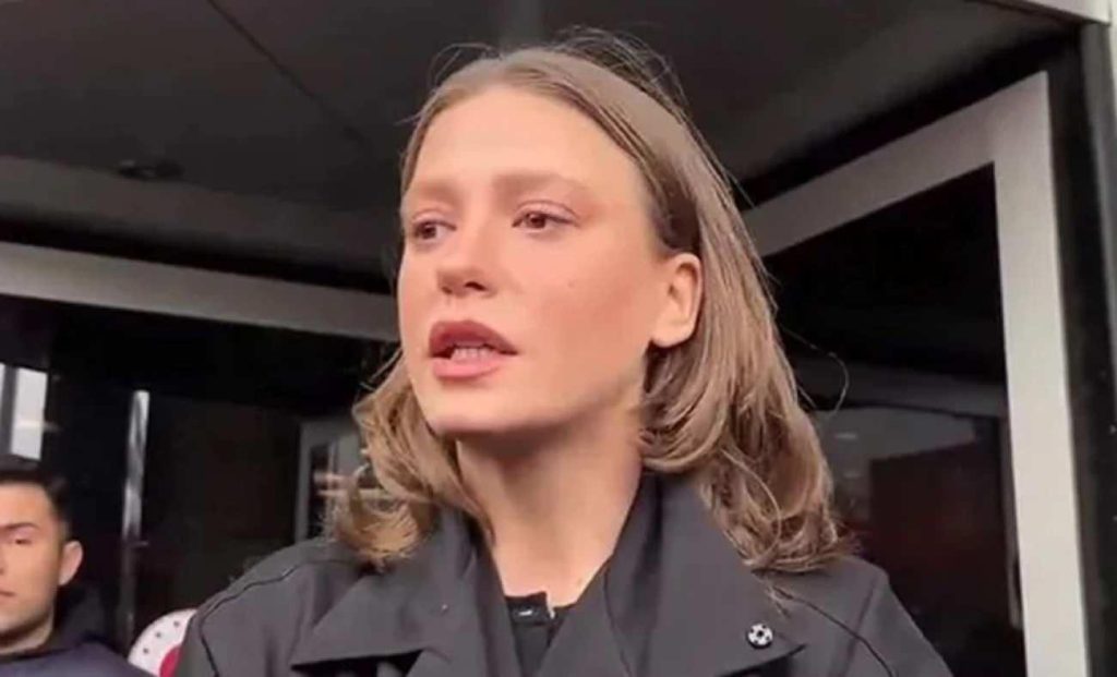 Serenay Sarıkaya'dan Uyuşturucu Operasyonu Açıklaması: Mabel Matiz ve Ünlülerin Gözaltına Alındığı Detaylar