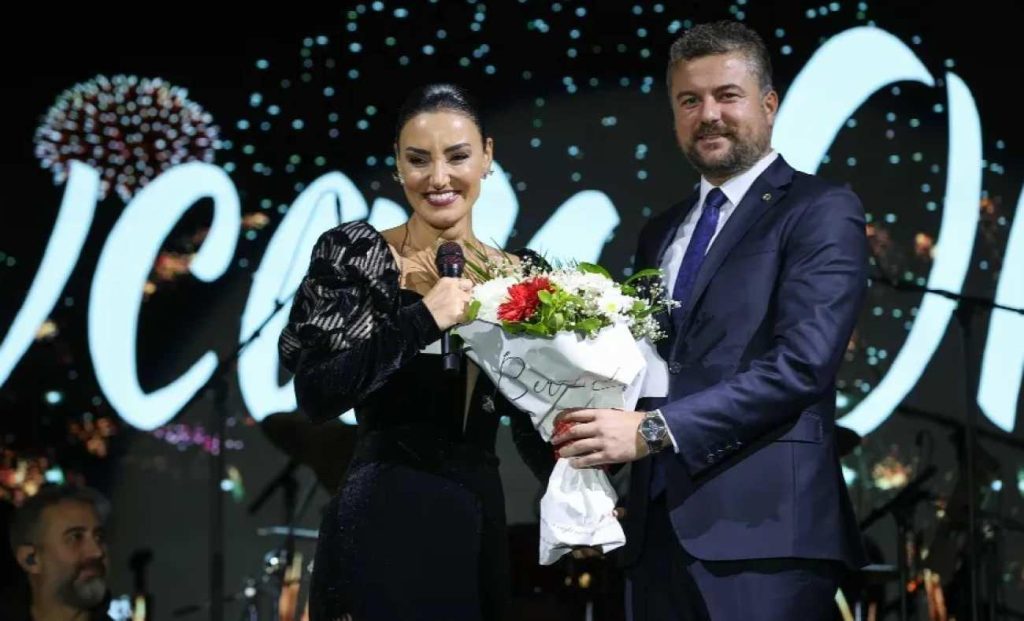 Sevcan Orhan ve Buca Belediye Başkanı Görkem Duman'dan Büyük Duyuru: Eylül Ayında Evleniyorlar