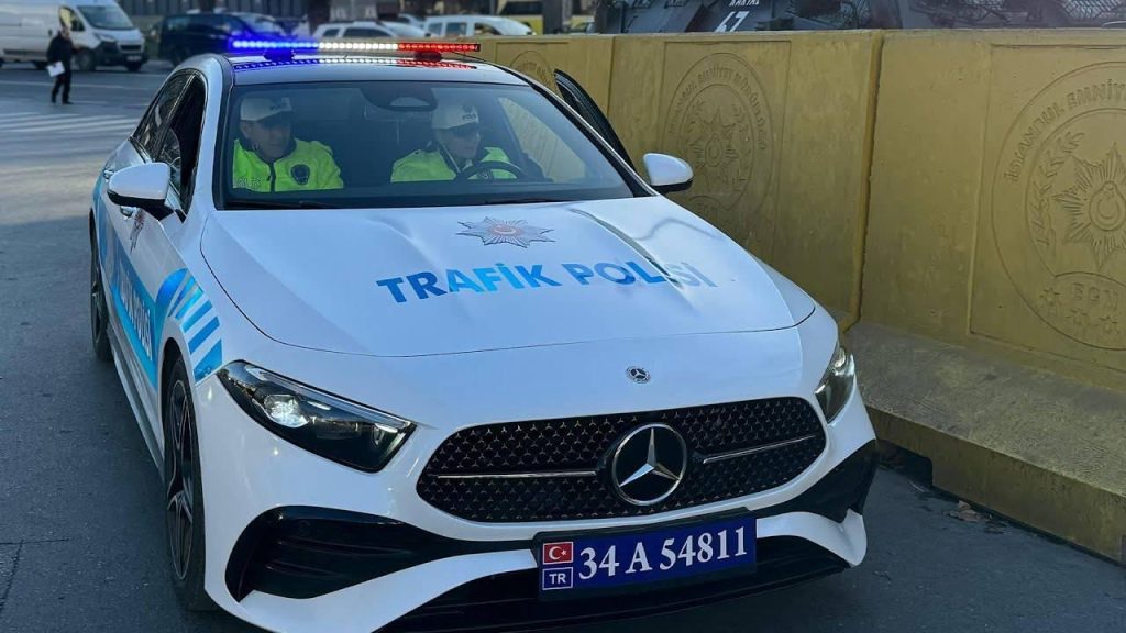 Trafikte Karşılaşılan Farklı Plaka Renklerinin Anlamları ve Kullanım Alanları