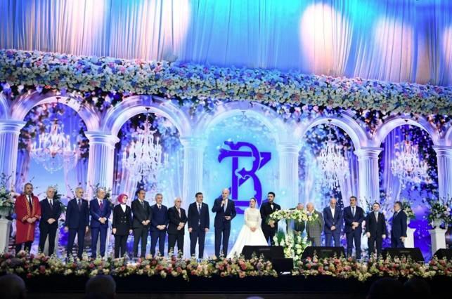 Türk Telekom CEO'su Ebubekir Şahin'in Kızı Zeynep Melike Şahin ve Berat Kuçat Nikah Töreni Ankara'da Büyük İlgi Gördü