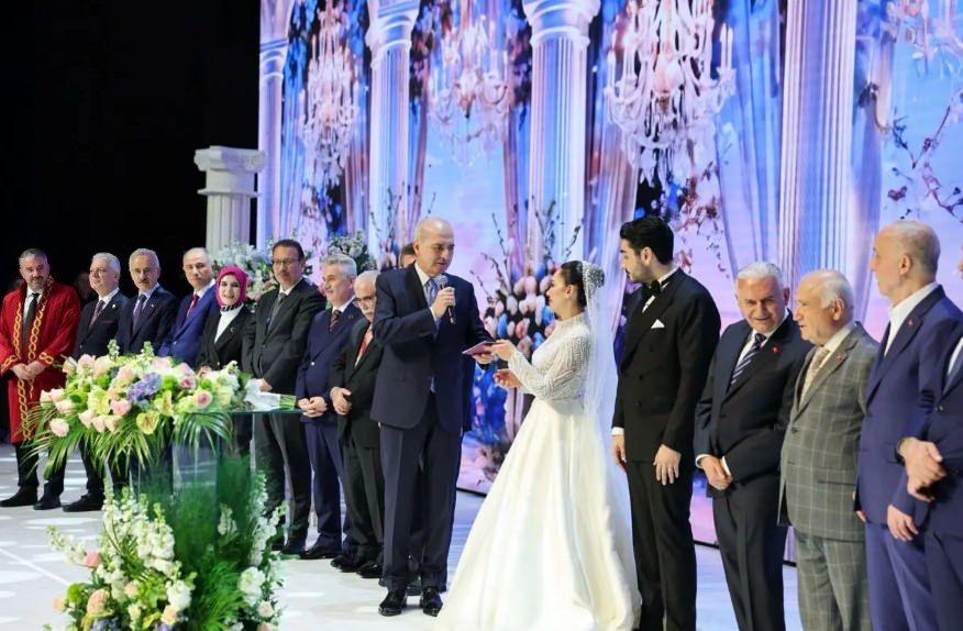 Türk Telekom CEO'su Ebubekir Şahin'in Kızı Zeynep Melike Şahin ve Berat Kuçat Nikah Töreni Ankara'da Büyük İlgi Gördü