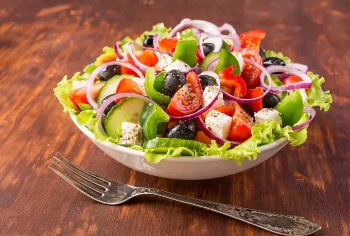 Uzmanından Ramazan: Uzm. Gıda Mühendisi Tuğba Bayburtluoğlu'ndan Ramazan Ayı Beslenmesine Dair