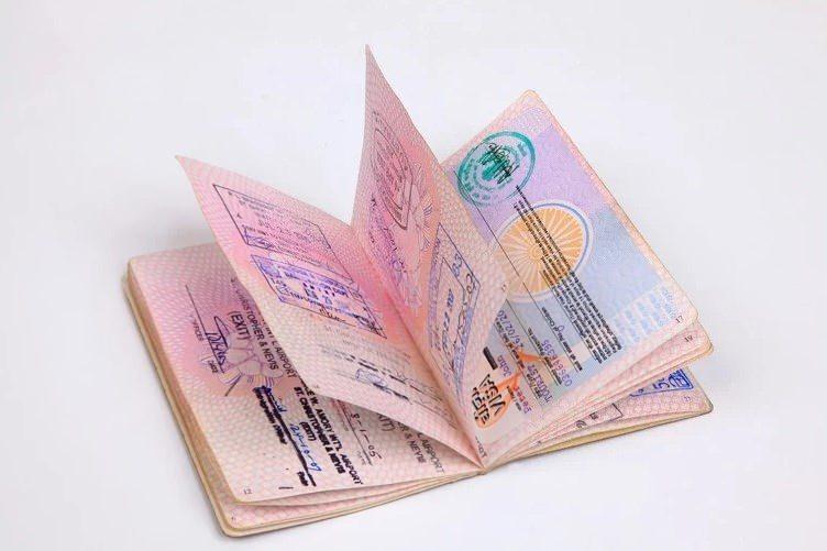 Yurt Dışı Seyahat Planlarınızda Pasaportunuzla İlgili Bilmeniz Gereken Kritik Detaylar