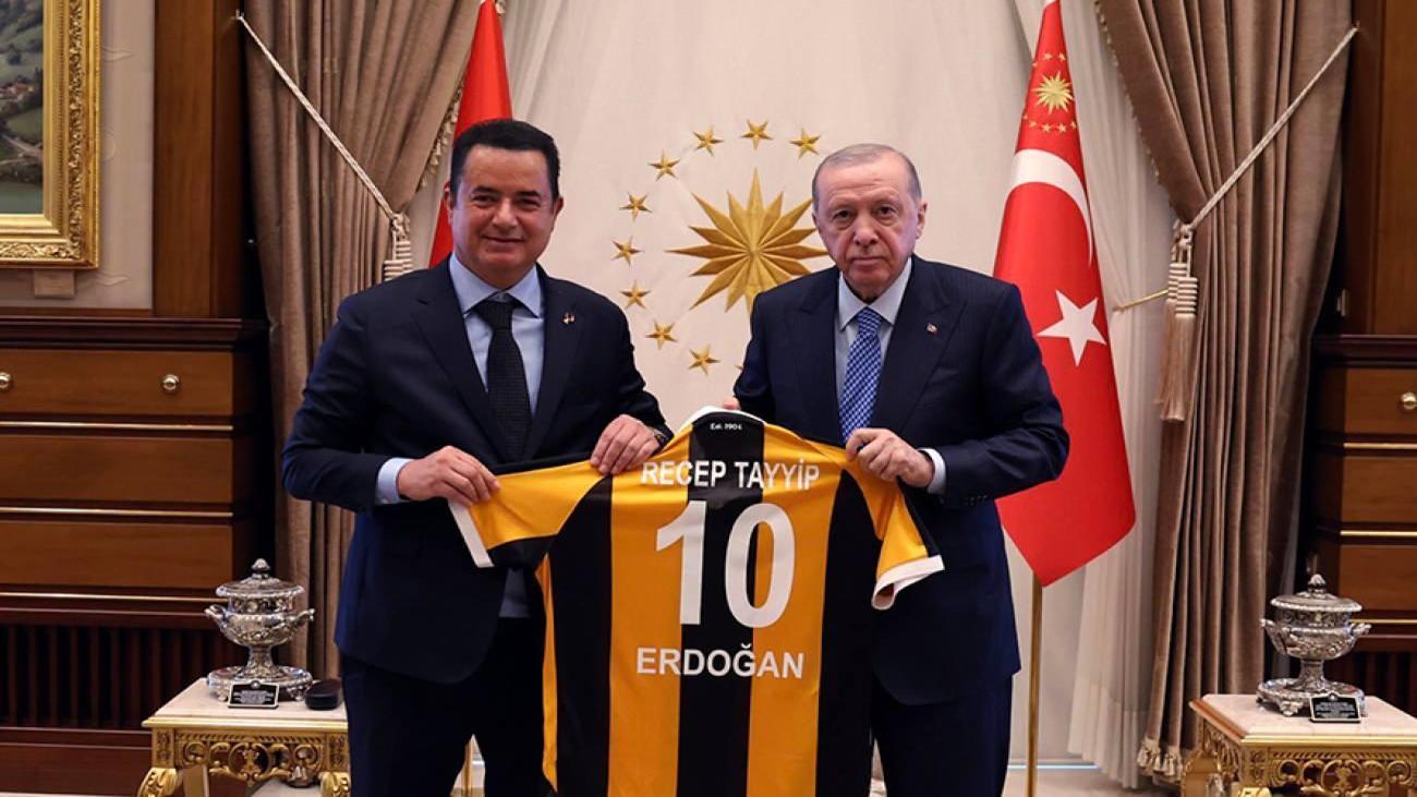Acun Ilıcalı’dan Cumhurbaşkanı Erdoğan’a Hull City ve Premier Lig Yolculuğu Detayları