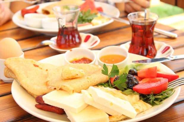 Canan Karatay'dan diyete uygun kahvaltı tarifleri!