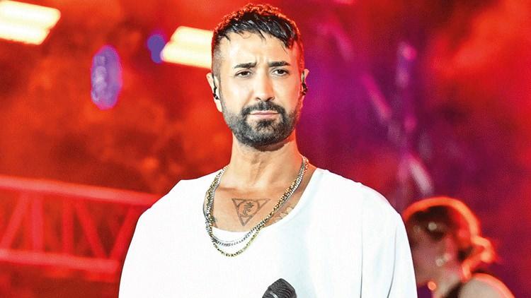 Kanye West İstanbul Konseri Polemiği: Tan Taşçı ve Norm Ender Arasında Sert Sözlü Atışma