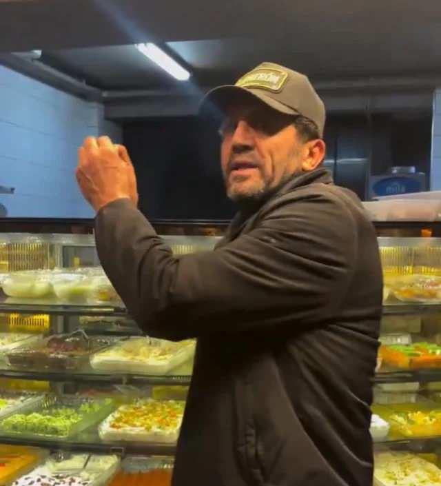 Mehmet Şef'ten Kebapçıya Sert Eleştiri: "Sen Burayı MasterChef mi Sandın?" Diyaloğu Gündem Oldu