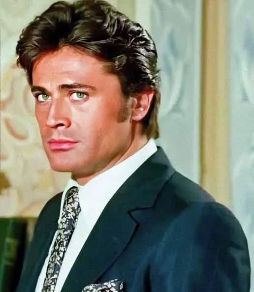 Murat Arkın'dan Yürek Burkan Açıklama: Survivor 2026'ya Veda Eden Oyuncu '2,5 Yıl Teşhis Edemediler'