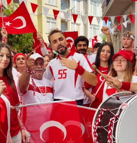 Sefo'dan A Milli Takım İçin Yeni Marş Versiyonu: 'Bilmem mi?' Heyecanı 5 Haziran'da Yaşanacak