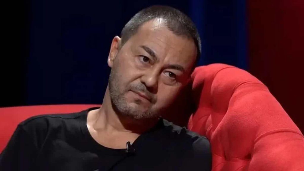 Serdar Ortaç'tan Sağlık Açıklaması: Multiple Skleroz Atakları Nedeniyle Yoğun Tedavi Altında