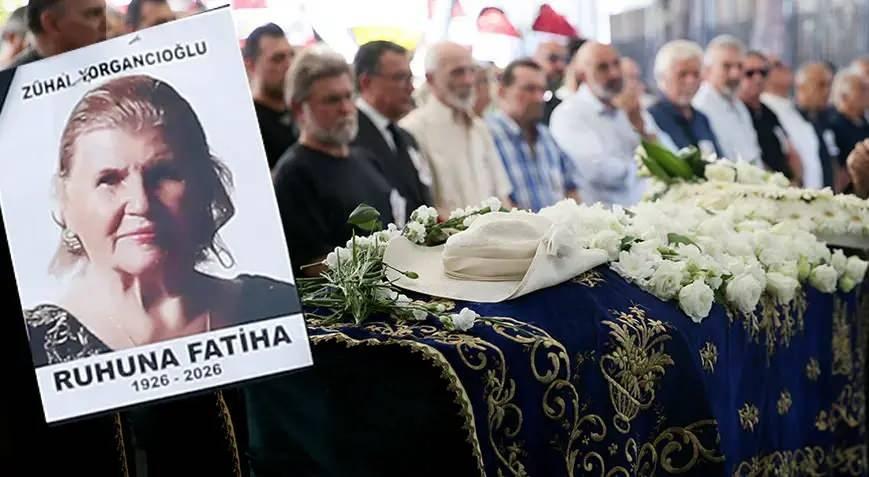 Zühal Yorgancıoğlu'nun Cenazesinde 'saf' Krizi: Kadınlar Da Erkeklerle Birlikte Namaz Kılmak İstedi