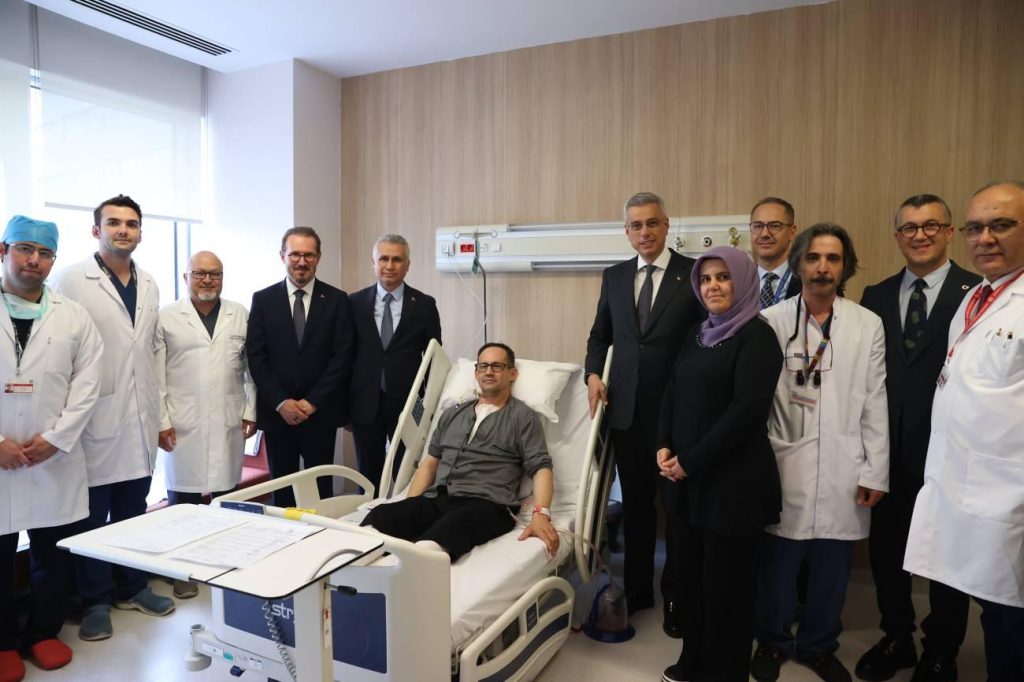 Türkiye'nin Yerli Kalp-akciğer Makinesi İlk Kez Ankara'da Ameliyatta Kullanıldı